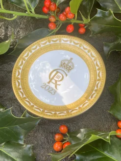 Halcyon Days The Royal Family*Coronation Gold Coaster