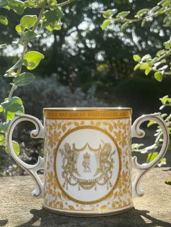 Halcyon Days Mugs*Coronation Gold Loving Fine Bone China Cup |