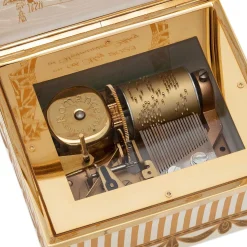 Halcyon Days Commemorative & Limited Editions*Coronation Gold Prestige Musical Box