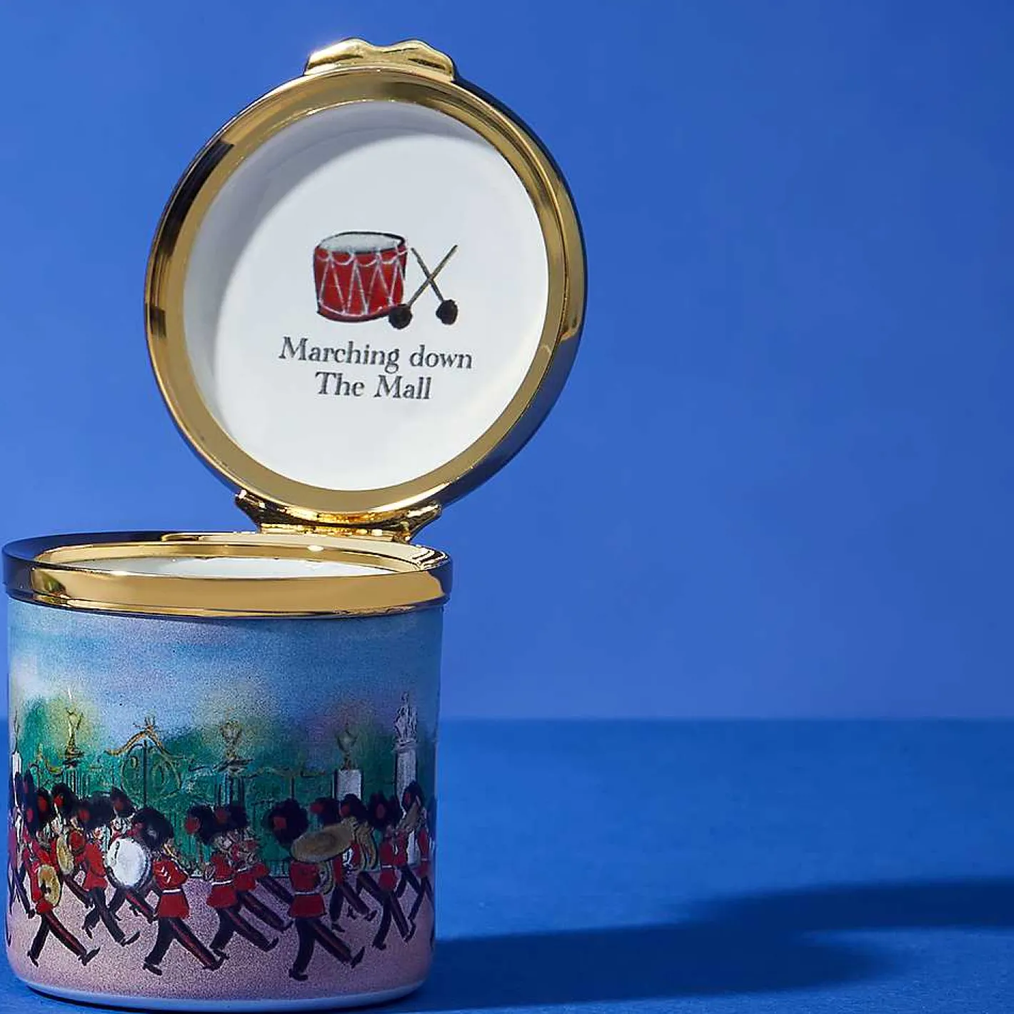 Halcyon Days Iconic Great Britain*Marching Down The Mall Tall Enamel Box